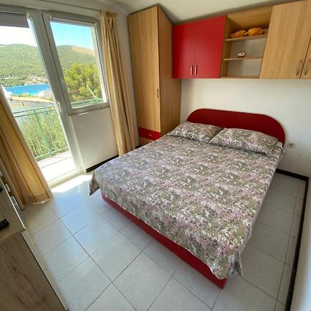 Apartment Marsela Grebaštica エクステリア 写真